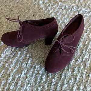 Clarks Shoes - Clarks Brown Suede Booties Clarks Shoes - Clarks Brown Suede Booties